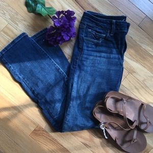 American Eagle Skinny Jeans (short) EUC